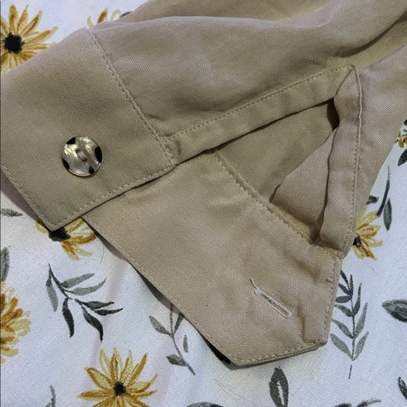 Jones New York Silk Beige Button Down Blouse - Picture 4 of 6